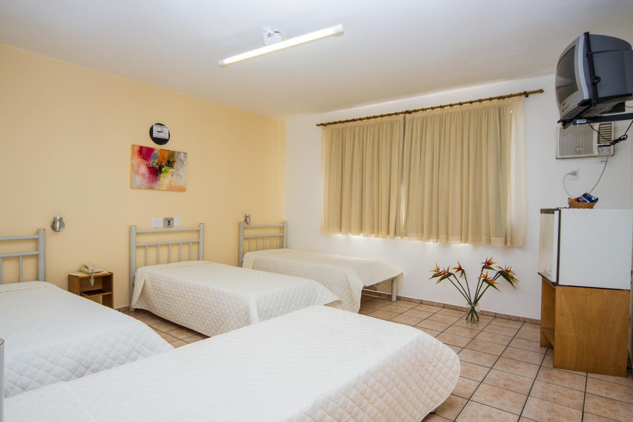 Santa Maria Hotel Каскавел Экстерьер фото